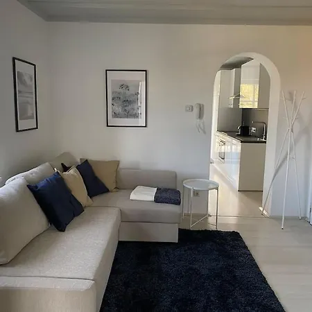 In Velden Am Woerthersee, Top 4 Apartmán *